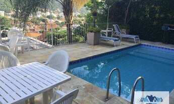 Imagem 6: Espetacular Casa com 4 dormitórios , Piscina , Churrasqueira à venda, 300 m² por R$ 2.000