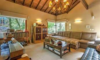 Imagem 2: CASA COM 3 DORMITÓRIOS EM CANELA