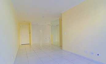 Imagem 3: Apartamento com 2 dormitórios à venda, 55 m² por R$ 195.000,00 - Cidade Industrial - Curit