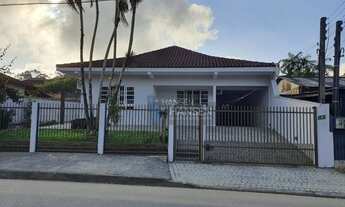 Imagem: Casa com 4 dormitórios à venda, 140 m²