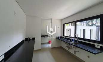 Imagem 4: Casa a venda na Vila Olimpia com 318m² 03 suítes e 02 vagas de garagem!