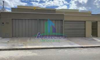 Imagem: Casa com 4 quartos - Bairro Jardim Atlântico