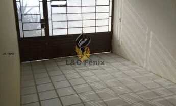 Imagem 3: Sobrado para Venda em Curitiba, Bairro Alto, 4 dormitórios, 1 suíte, 3 banheiros, 2 vagas