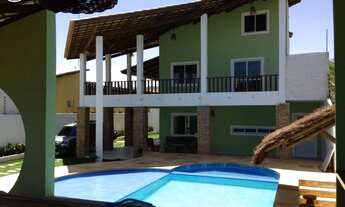 Imagem: VERAS VENDE CASA COM 10 SUÍTES NO PORTO