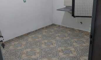 Imagem 2: Alugo kitnet Quarto com aluguel por R$400 /mês