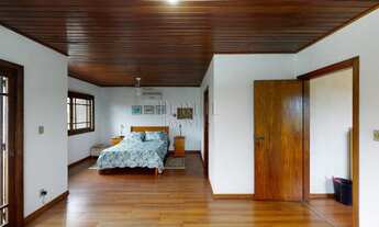 Imagem: PORTO ALEGRE - Casa Padrão - Partenon