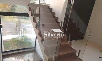 Imagem 5: EXCELENTE CASA EM CONDOMINIO FECHADO COM 5 SUÍTES