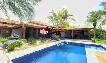 Imagem 2: Casa a venda em condominio com 848m2 de terreno varanda piscina 6 suites, sala para 3 amb