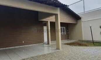 Imagem: Alugo Casa Térrea com 4 quartos e Área