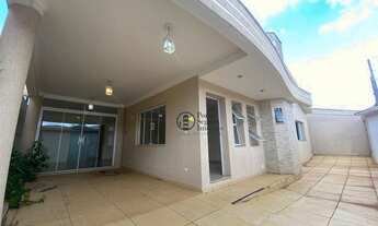 Imagem 2: Casa com 3 dormitórios, 204 m² - venda por R$ 750.000,00 ou aluguel por R$ 4.000,00/mês