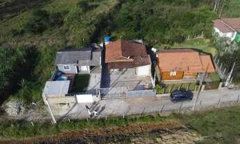 Imagem 2: Oportunidade única: Casa com amplo terreno no bairro São Mateus, Biguaçu - SC