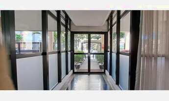 Imagem 4: Este amplo apartamento em edifício de alto padrão, no coração do Embaré, pode ser seu !!