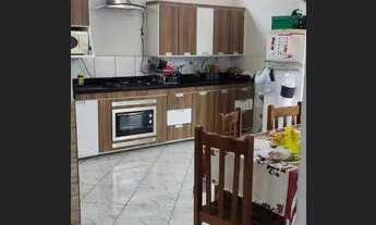 Imagem 2: Térrea para venda tem 180 metros quadrados com 3 quartos em Centro - Cristina - MG