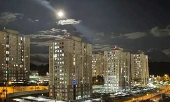 Imagem 2: Casa com 3 dormitórios e 2 vagas no Portal dos Ipes