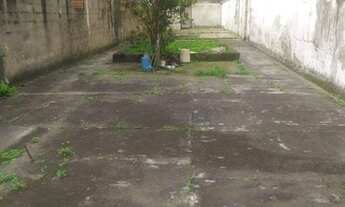 Imagem 2: Terreno limpo. Bairro Encruzilhada - Santos/SP