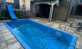 Imagem: Casa para aluguel com 5 quartos em Costa