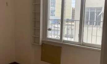 Imagem 4: Apartamento para aluguel possui 60 metros quadrados com 2 quartos em Catete - Rio de Janei