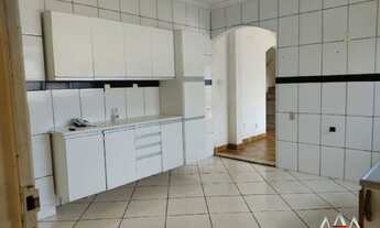 Imagem 4: Vende ou Aluga ótima sobrado Comercial com 13 salas no Verdão