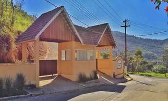 Imagem: Terreno em penedo