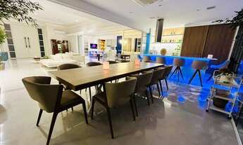 Imagem 4: Mansão à venda no Alphaville Eusébio com 467 metros quadrados e 5 suítes