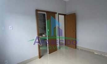 Imagem 2: Casa com 3 quartos - Bairro Setor Faiçalville em Goiânia