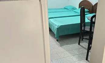 Imagem 7: Casa com quarto ( entrada independente da casa