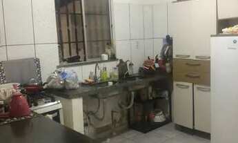 Imagem 3: Vendo casa no jardim turu