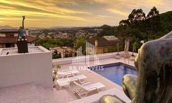 Imagem: RRCOD4872 Linda Casa CONDOMINO RESIDENCIAL