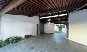 Imagem 6: Aluguel casa Quatro Suítes com Piscina