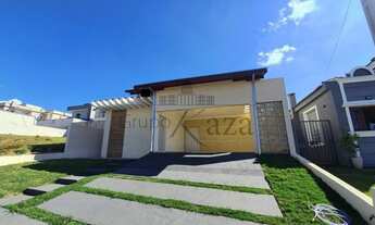 Imagem 2: Casa - Caçapava - Condomínio Terras do Vale - 3 Dormitórios - 140m²