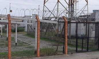 Imagem 2: Box/Garagem para alugar por R$ 800,00/mês - Centro - Pelotas/RS