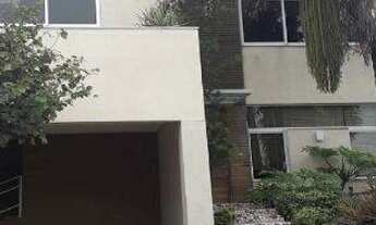 Imagem: Aluga-se sobrado com 04 suítes no Condomínio