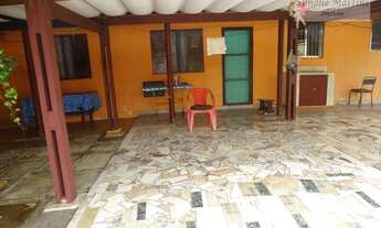 Imagem 3: Bela casa com 2 dormitórios, 1 suíte, 12 vagas de garagem, à venda, 20 m² por R$ 255.000