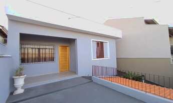 Imagem: Casa de rua - / Residencial / Jardim Nossa