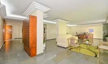 Imagem 7: Apartamento para venda possui 77 metros quadrados com 3 quartos em Portão - Curitiba - PR