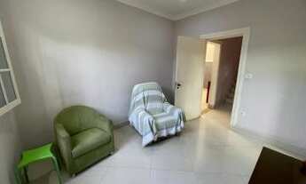 Imagem 2: Sobrado para aluguel possui 336 metros quadrados com 4 quartos em Jardim Mesquita - Jacare