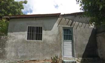 Imagem 2: Casa para venda possui 150 metros quadrados com 3 quartos em Olavo Oliveira - Fortaleza