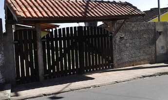 Imagem: Casa Jardim Emília Embu Guacu