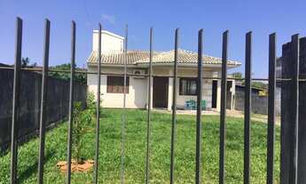 Imagem 2: Casa para Venda em Sombrio, Nova Brasília, 2 dormitórios, 1 banheiro, 2 vagas