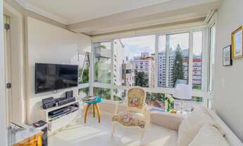 Imagem 1: PORTO ALEGRE - Apartamento Padrão - Mont Serrat