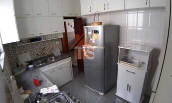 Imagem 2: Amplo apto de 2 qts com suíte e closet MOBILIADO e todo reformado no Eng. de dentro