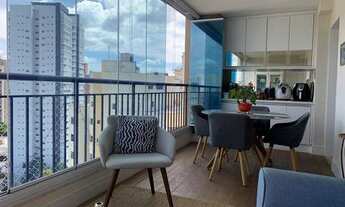 Imagem 2: Lindíssimo e muito bem montado apto com 3 dts, 1 ste e 2 vagas com varanda gourmet e área