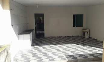 Imagem 5: Vendo Casa no Conj. Beija Flor>Esquina, Piscina, 3 Quartos, Suíte, 4 Garagem, 3 Banheir