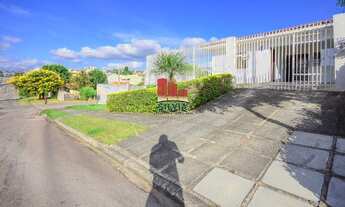 Imagem 2: Excelente Casa com edícula e Terreno no Pinheirinho