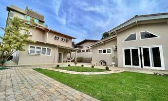 Imagem: Joinville - Casa Padrão - SANTO ANTONIO