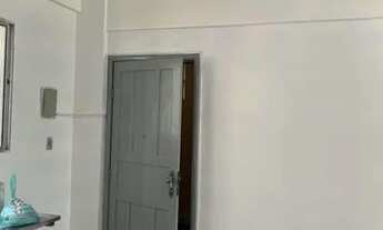 Imagem 2: Apartamento na Alcindo Cacela com mundurucus 1/4 3 andar escada peço caução