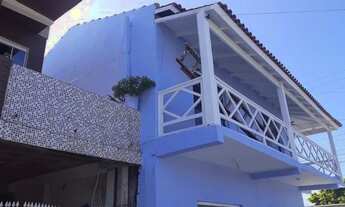 Imagem 4: Prédio com apartamento e sala comercial