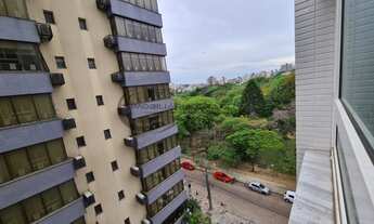 Imagem 7: Apartamento para Venda em Porto Alegre / RS no bairro Moinhos de Vento