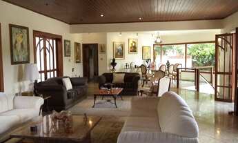 Imagem 5: Casa com 8 dormitórios e 5 suítes