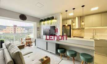 Imagem 2: Apartamento com 2 dormitórios à venda, 90 m² por R$ 1.100.000,00 - Mariscal - Bombinhas/SC